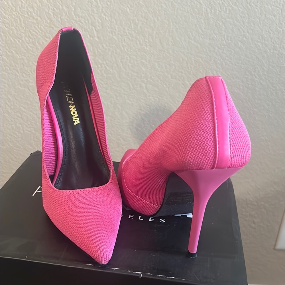 Vince Camuto Pink Pointed-Toe Stiletto Pumps